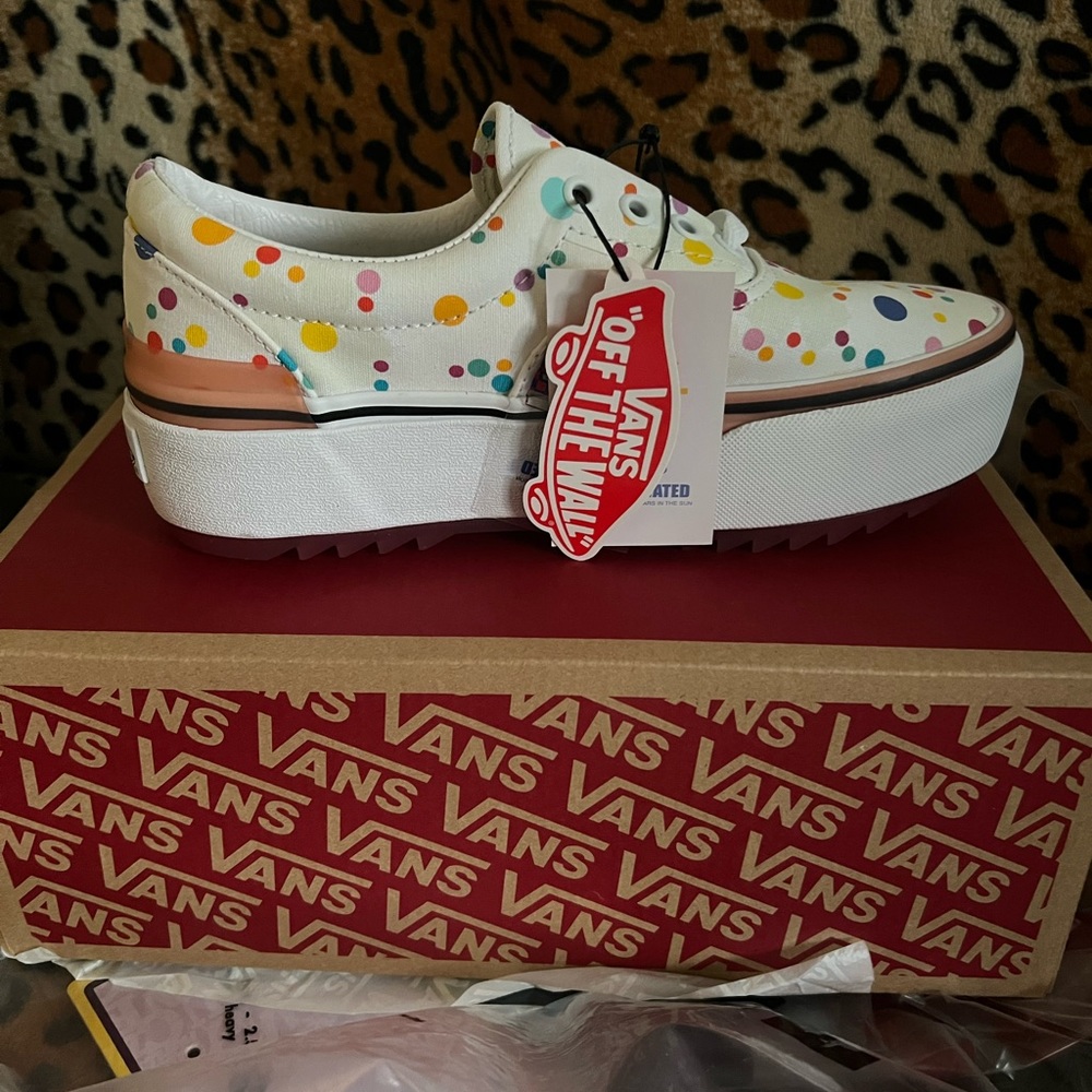 Vans UV